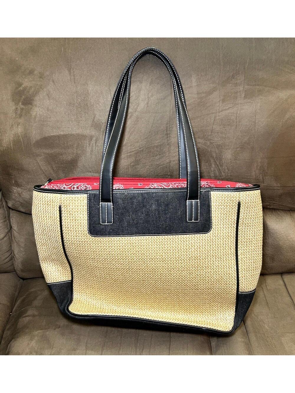 Kenneth Cole Reaction Tote Bag. Athleisure, Versatile